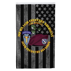 36th Airborne Div Beret Mass Tac Maroon 1-143rd Infantry Welcom Flag Banner